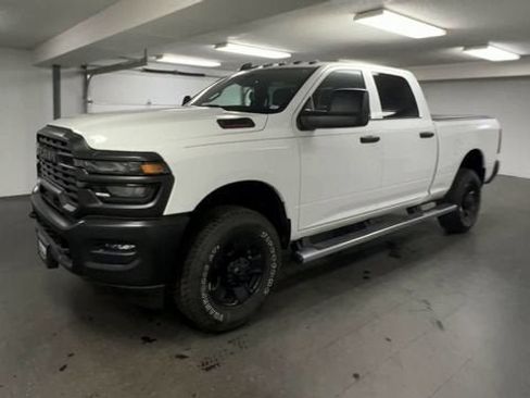 Used 2026 RAM 3500 Tradesman AWD/4WD image 4