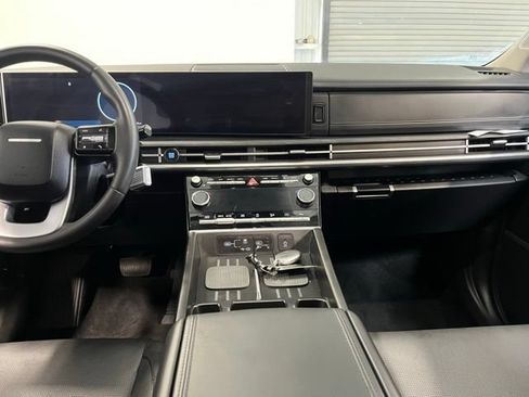 Used 2025 Hyundai Santa Fe Limited AWD/4WD image 20