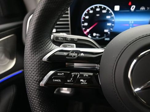 Used 2026 Mercedes-Benz GLS 450 4MATIC image 15