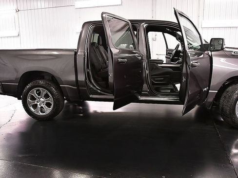 Used 2023 RAM 1500 Big Horn AWD/4WD image 32