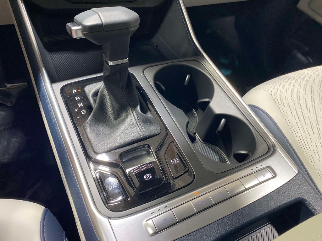 New 2026 Kia Carnival EX FWD image 31