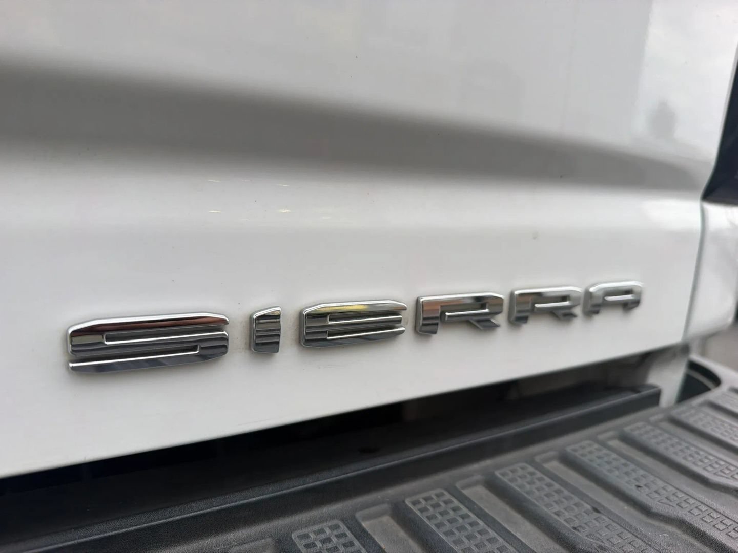 Used 2020 GMC Sierra 2500 Denali w/ Denali Ultimate Package AWD/4WD image 18