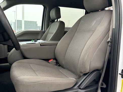 Used 2019 Ford F150 XLT w/ Trailer Tow Package image 9