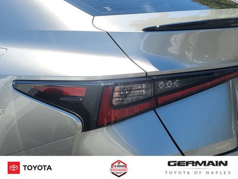 Used 2023 Lexus IS 350 F Sport w/ Navigation Package RWD image 17