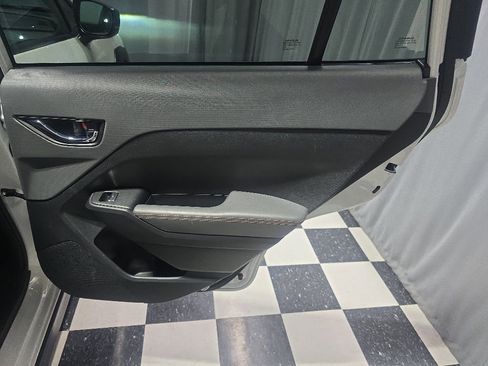 Certified 2025 Subaru Crosstrek 2.5i Limited w/ Popular Package #3A AWD/4WD image 8