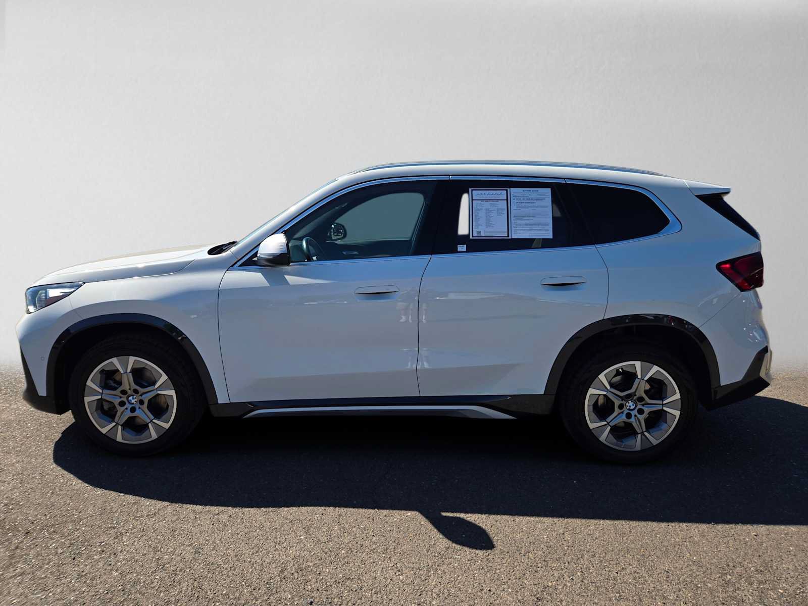 Used 2023 BMW X1 xDrive28i w/ Convenience Package AWD/4WD image 6