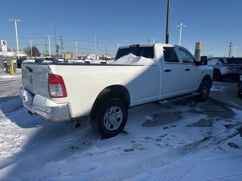 Used 2024 RAM 2500 Tradesman w/ Chrome Appearance Group image 3