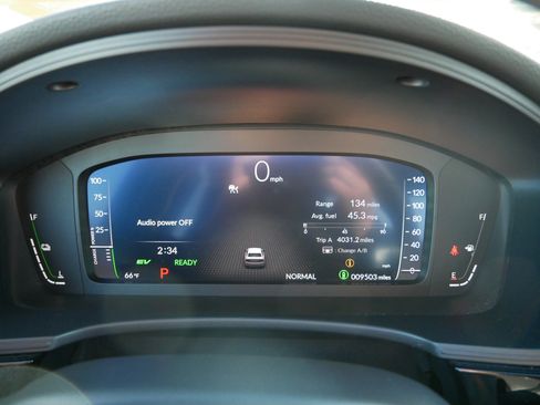 Certified 2025 Honda Civic Sport Touring image 21