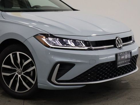 New 2026 Volkswagen Jetta SE image 3