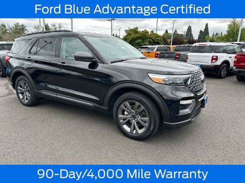 Certified 2021 Ford Explorer XLT w/ Equipment Group 202A AWD/4WD image 10