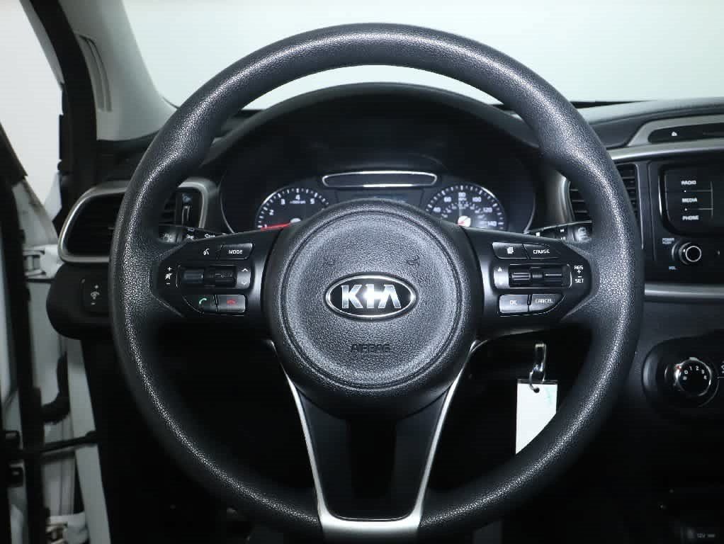 Used 2017 Kia Sorento FWD image 20