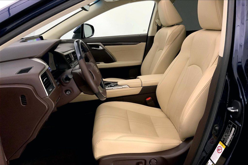 Used 2019 Lexus RX 450h AWD w/ Luxury Package image 13