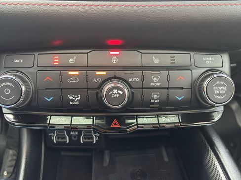 Used 2022 Dodge Durango R/T AWD/4WD image 20