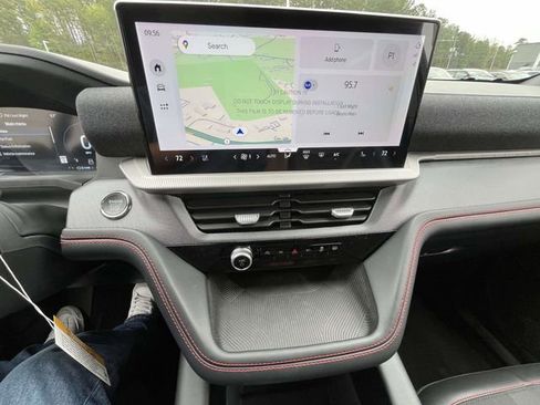 New 2026 Ford Explorer ST-Line w/ ST-Line Street Pack RWD image 9