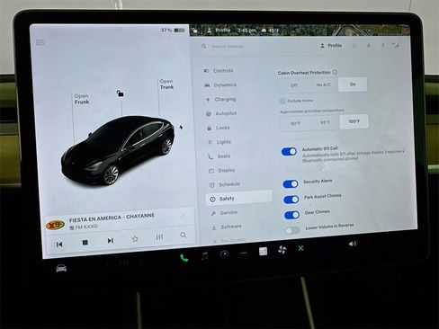 Used 2018 Tesla Model 3 Long Range image 31