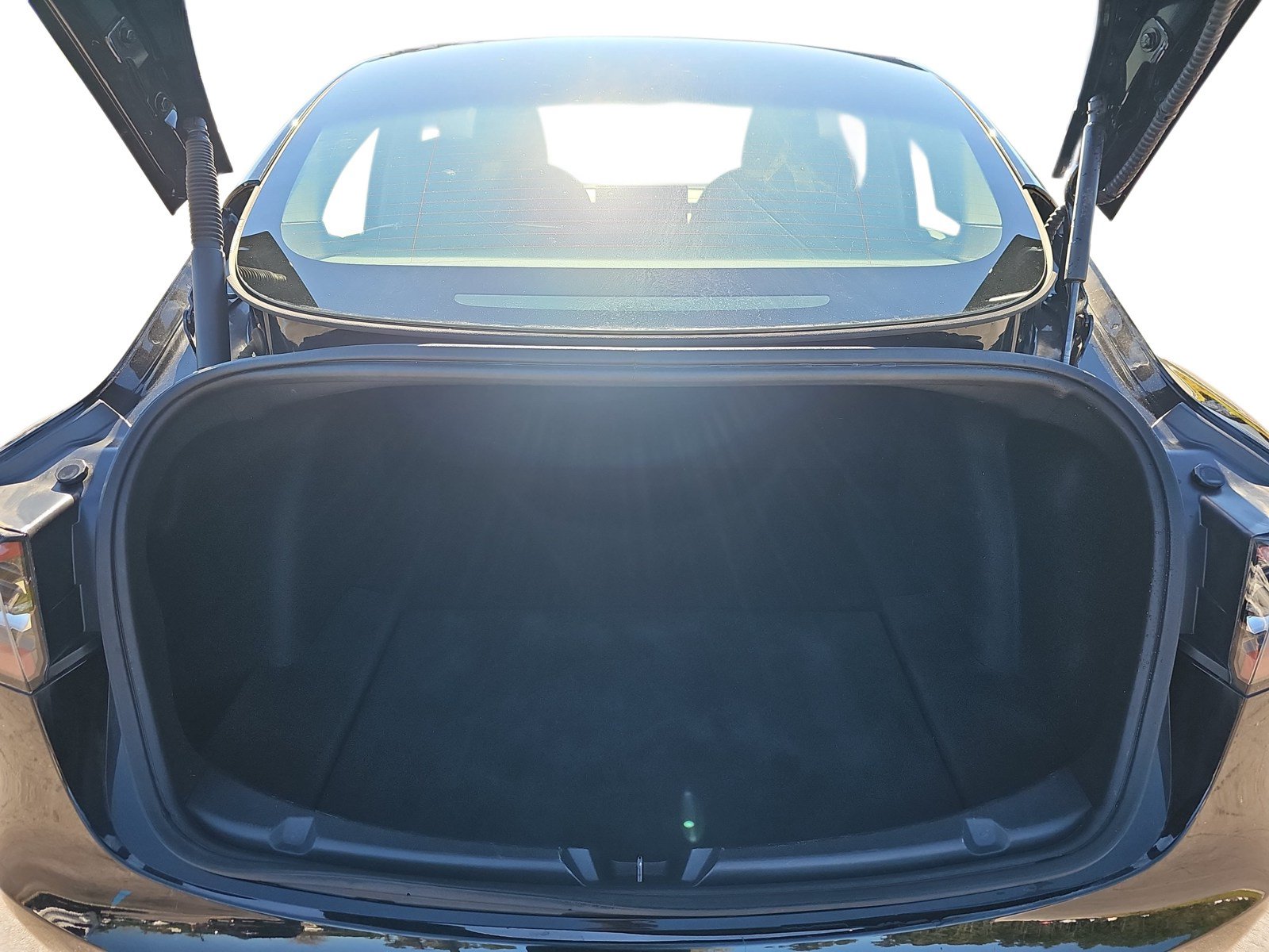 Used 2023 Tesla Model 3 Standard Range RWD image 27