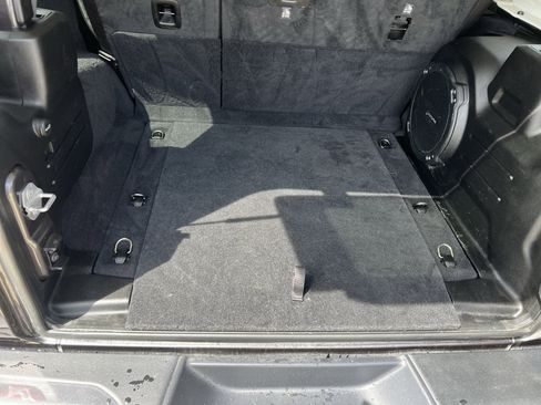 Used 2019 Jeep Wrangler Unlimited Rubicon AWD/4WD image 30