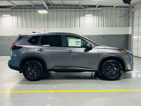 New 2026 Nissan Rogue SV image 16