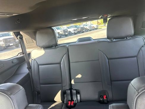Used 2023 GMC Yukon Denali w/ Denali Reserve Package AWD/4WD image 24