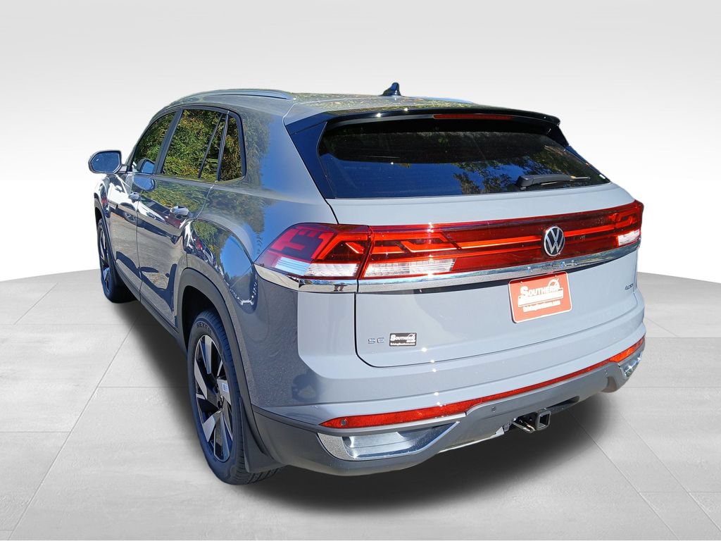 Used 2026 Volkswagen Atlas Cross Sport SE AWD/4WD image 3