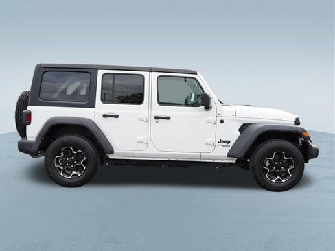 Used 2021 Jeep Wrangler Unlimited Sport AWD/4WD image 10