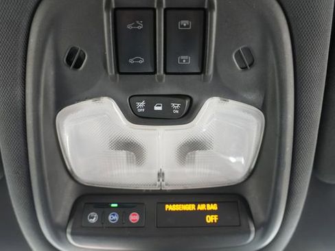 Used 2023 Chevrolet TrailBlazer ACTIV w/ Sun and Liftgate Package image 29