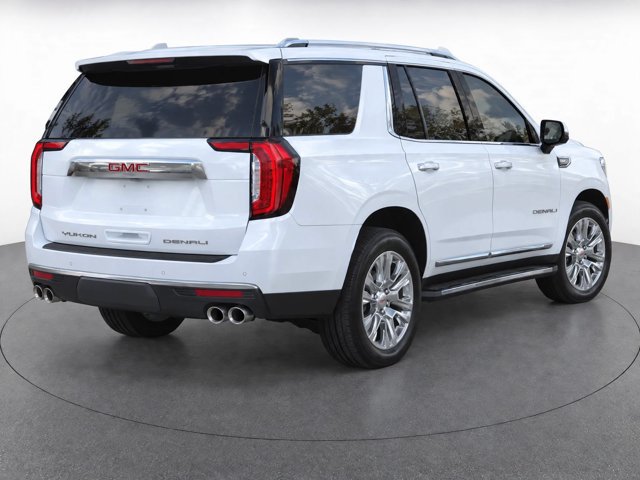 Used 2023 GMC Yukon XL Denali AWD/4WD image 3