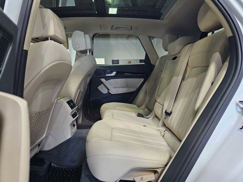 Used 2019 Audi Q5 2.0T Premium Plus w/ Premium Plus Package image 18