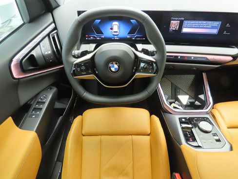 Used 2025 BMW X3 xDrive30i w/ Convenience Package image 10