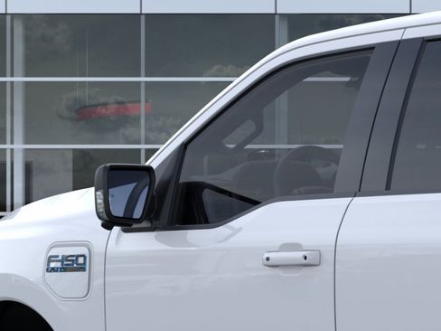 New 2025 Ford F150 Lightning Flash AWD/4WD image 40