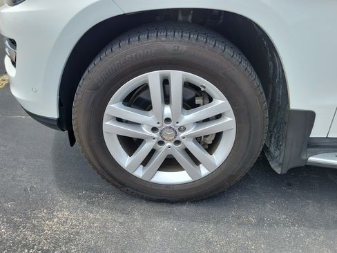 Used 2016 Mercedes-Benz GL 450 4MATIC image 4