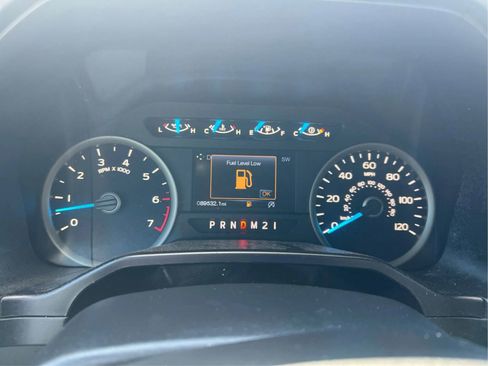 Used 2016 Ford F150 XLT w/ Equipment Group 301A Mid AWD/4WD image 21
