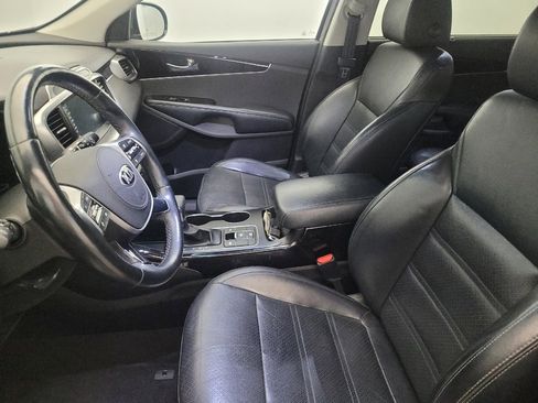 Used 2019 Kia Sorento EX w/ EX Touring Package image 17