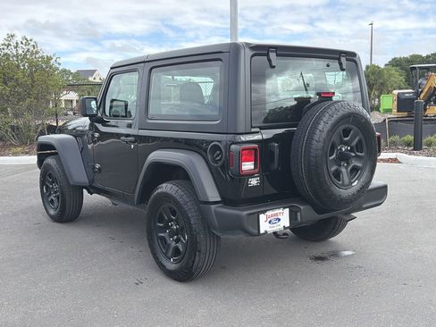Used 2025 Jeep Wrangler Sport image 6