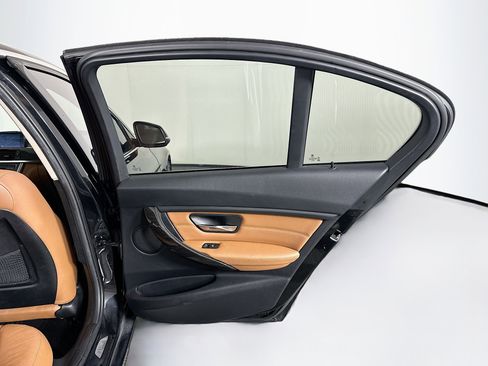 Used 2013 BMW 328i Sedan RWD image 30