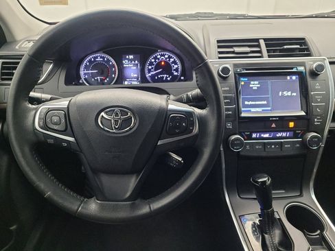 Used 2017 Toyota Camry XLE image 22