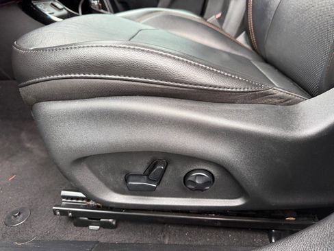 Used 2020 Jeep Compass Limited image 14