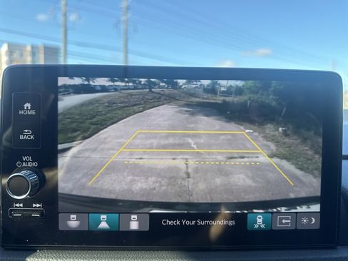 Used 2025 Honda CR-V Sport Touring image 24