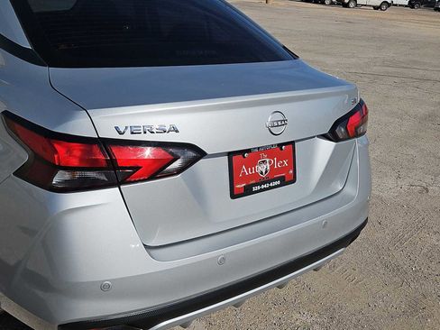 Used 2024 Nissan Versa SV w/ Trunk Package image 23