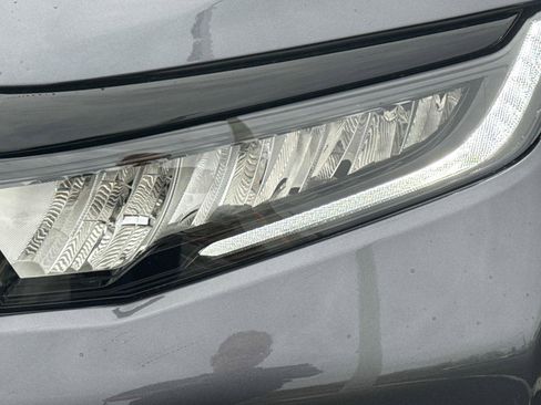 New 2026 Honda Odyssey Touring image 10