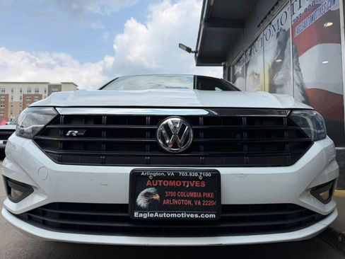 Used 2019 Volkswagen Jetta R-Line FWD image 8