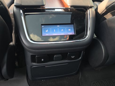 Used 2023 Lincoln Navigator Reserve RWD image 23