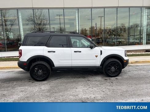 Certified 2025 Ford Bronco Sport Badlands image 9