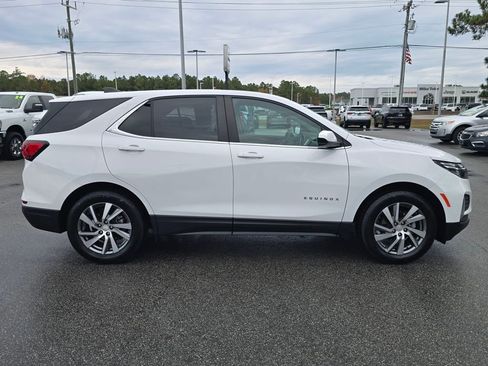 Certified 2022 Chevrolet Equinox LT image 6