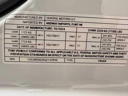 Used 2025 Chevrolet Silverado 1500 LT image 31