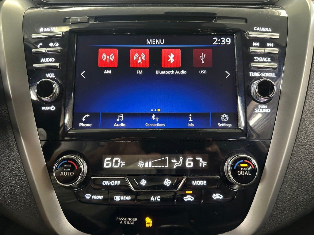 Used 2023 Nissan Murano SV FWD image 11