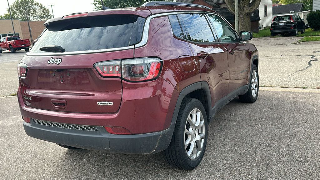 Used 2022 Jeep Compass Latitude AWD/4WD image 3