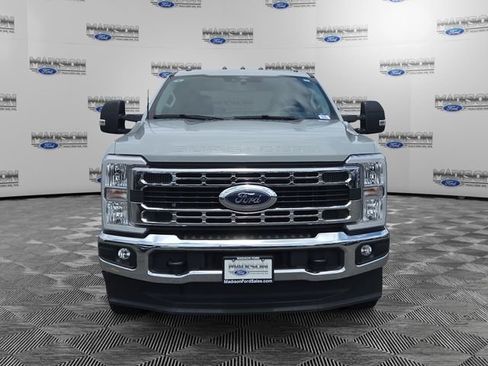 Used 2025 Ford F350 XLT AWD/4WD image 8