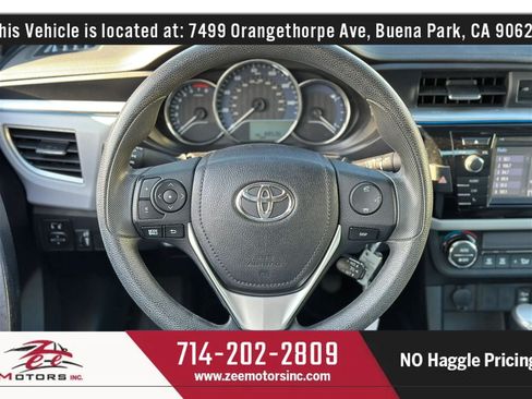 Used 2015 Toyota Corolla LE FWD image 19