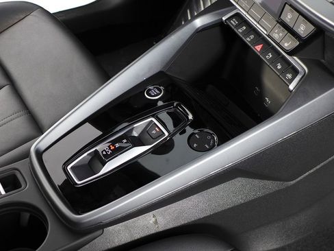 Used 2025 Audi A3 2.0T Premium w/ Convenience Package image 15